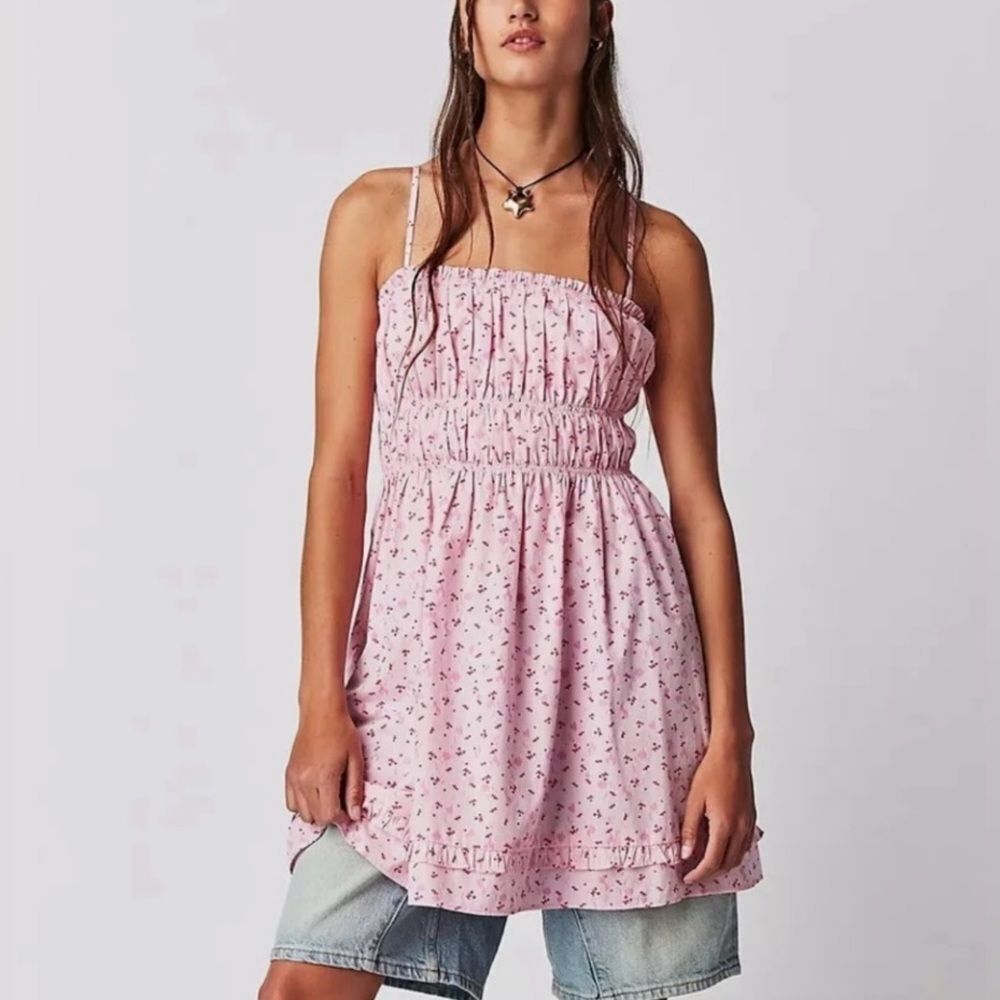 Free People Gabby Mini Dress Pink/Rose Cherry Print Lace Up Back size Medium